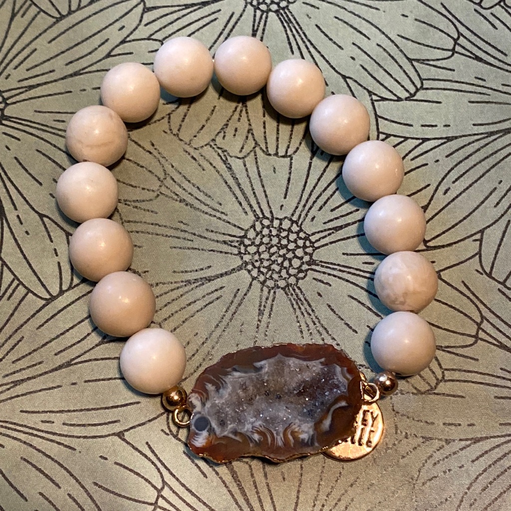 Kinsley Armelle New With Bag Bracelet 68$